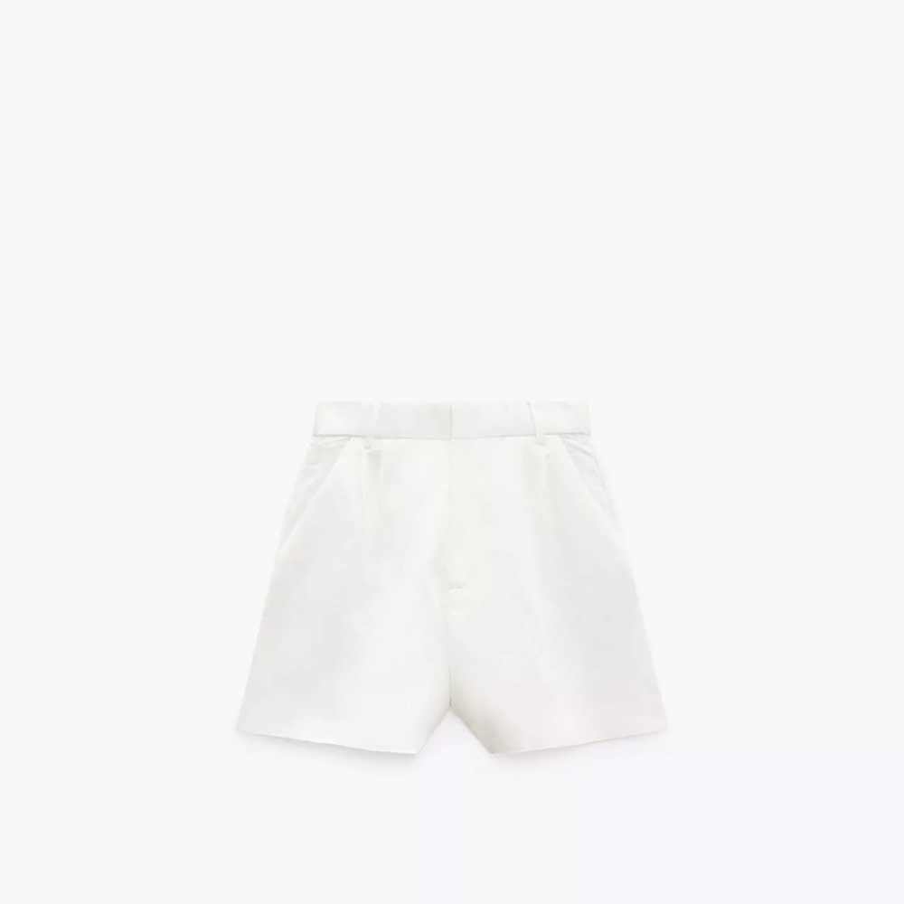 Zara Oyster White Linen Blend Shorts